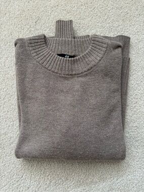 H&M Sweater
